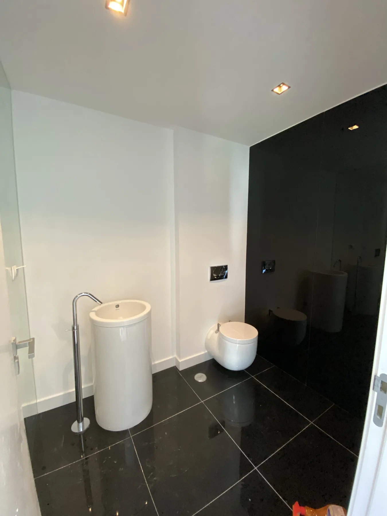 Contemporary Ensuite