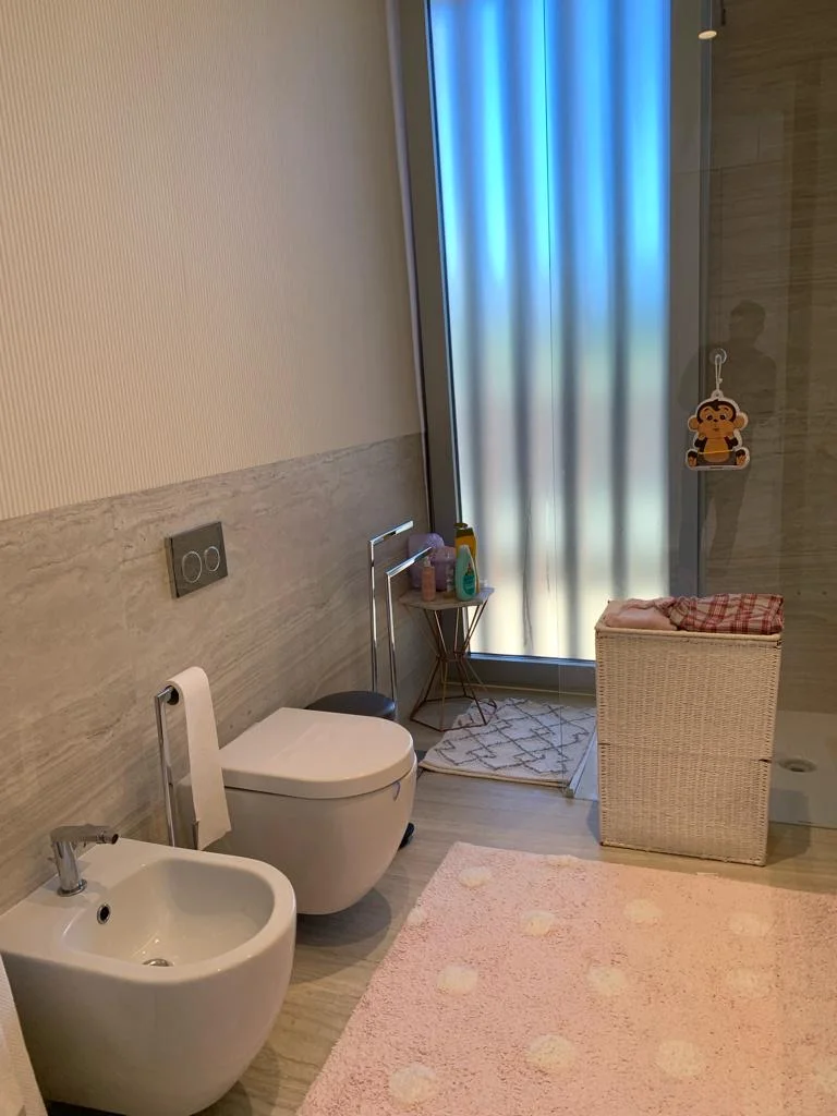 Contemporary Bathroom